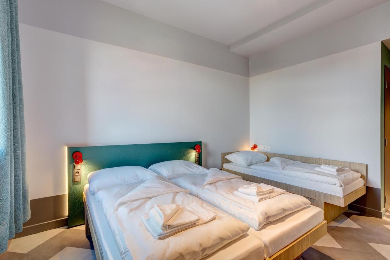 Meininger Hotel Paris Porte De Vincennes Esterno foto